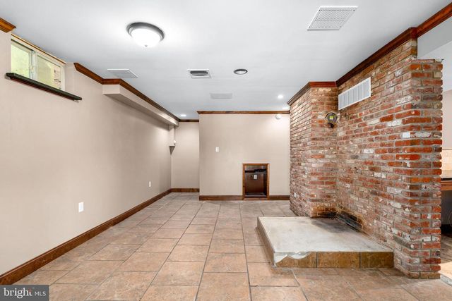 99 E LEWIS SHORE RD, Elkton, MD 21921