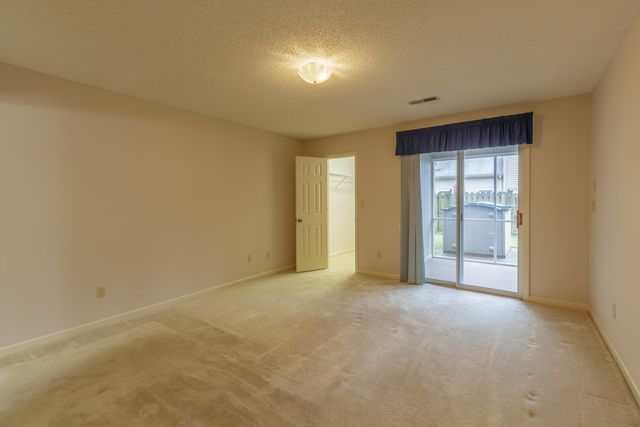 6580 Hickory Meadow Drive, Chattanooga, TN 37421