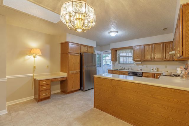 6580 Hickory Meadow Drive, Chattanooga, TN 37421