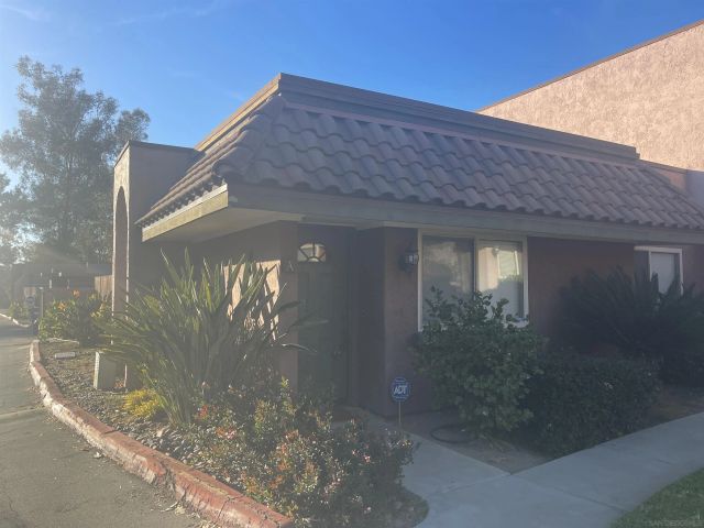 1461 N Broadway A, Escondido, CA 92026