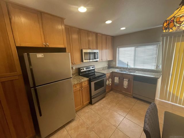 1461 N Broadway A, Escondido, CA 92026