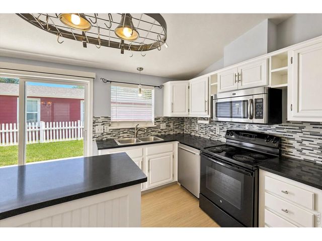 7710 Hummingbird Grn, Frederick, CO 80530