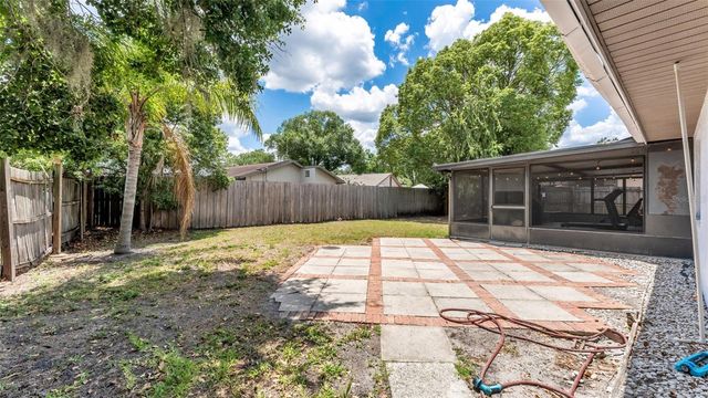 1418 SANDALWOOD DRIVE, Plant City, FL 33563