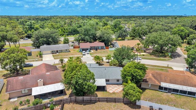 1418 SANDALWOOD DRIVE, Plant City, FL 33563