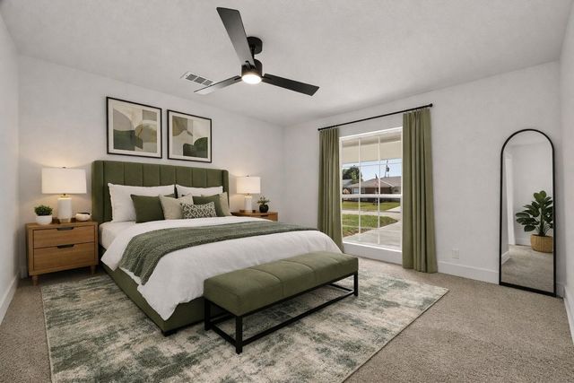 608 Lloyd Lane, Baytown, TX 77521