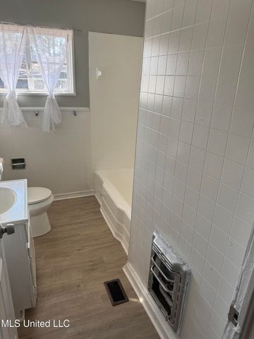 3251 Corey Drive, Jackson, MS 39212