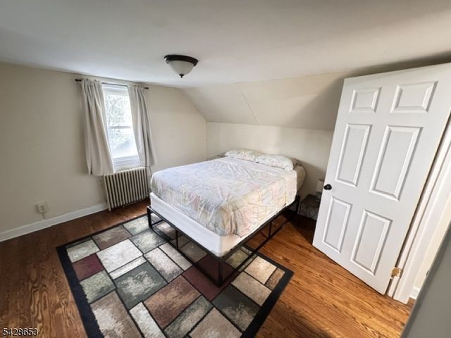 4 W Nelson St, Newton Town, NJ 07860