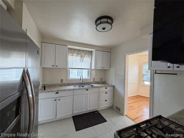 3333 Dudley Street, Dearborn, MI 48124