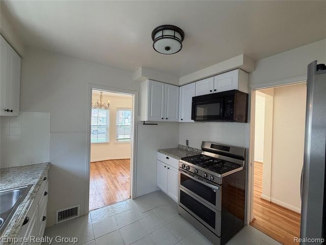 3333 Dudley Street, Dearborn, MI 48124