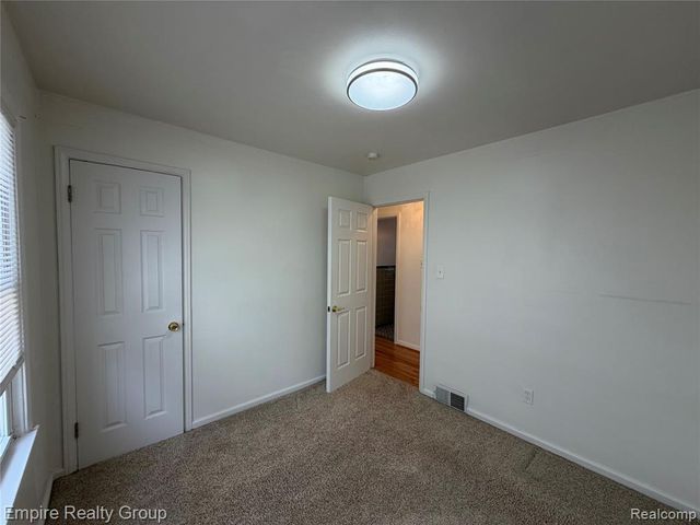 3333 Dudley Street, Dearborn, MI 48124