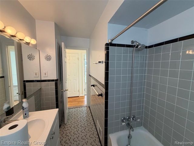 3333 Dudley Street, Dearborn, MI 48124