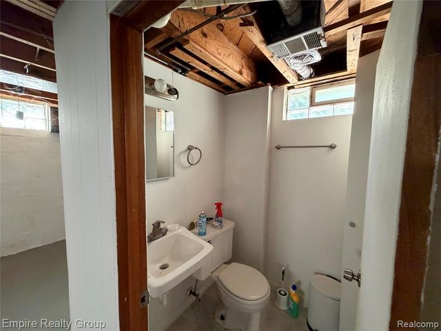 3333 Dudley Street, Dearborn, MI 48124
