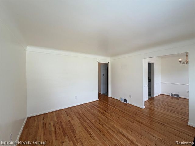 3333 Dudley Street, Dearborn, MI 48124