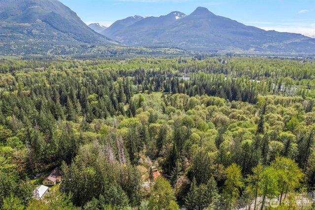 57174 State Route 20, Rockport, WA 98283