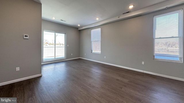 275 S 56TH ST, Philadelphia, PA 19139