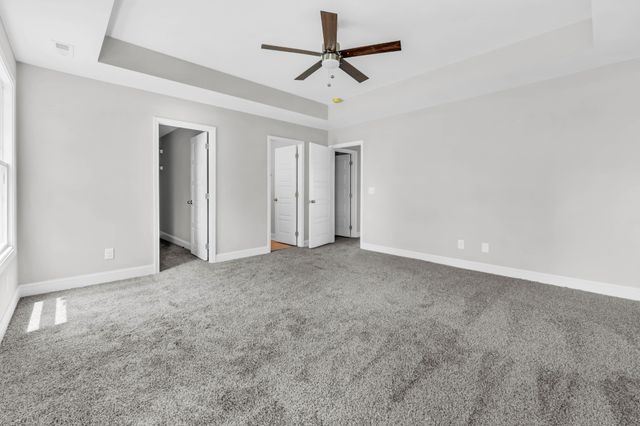 2673 Brewster Dr, Clarksville, TN 37042
