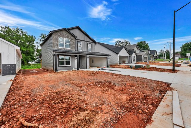 2673 Brewster Dr, Clarksville, TN 37042