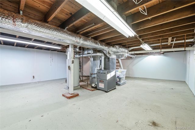 117 Cedar Avenue, New Windsor, NY 12553