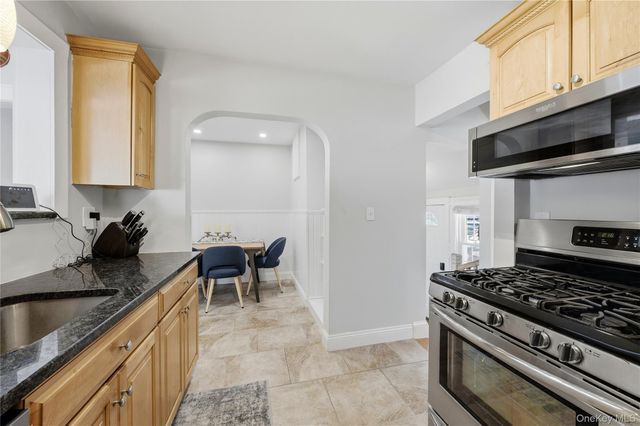 117 Cedar Avenue, New Windsor, NY 12553