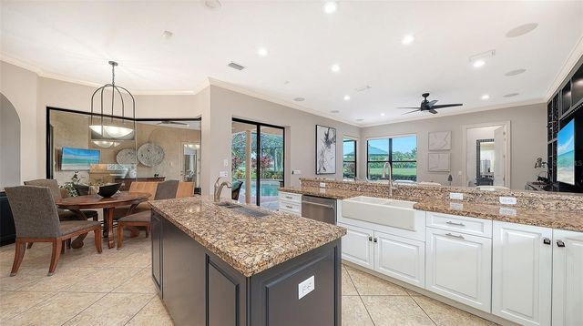 7501 MIZNER RESERVE COURT, Lakewood Ranch, FL 34202