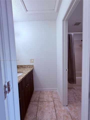 3591 NW 91st Avenue, Sunrise, FL 33351