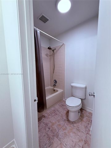 3591 NW 91st Avenue, Sunrise, FL 33351
