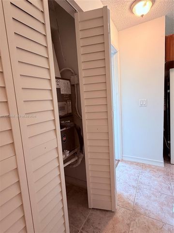 3591 NW 91st Avenue, Sunrise, FL 33351