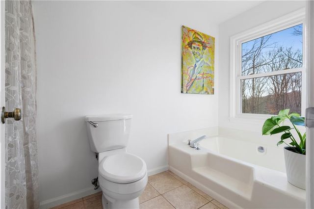 3950 W Cooper Lake SE Drive, Smyrna, GA 30082