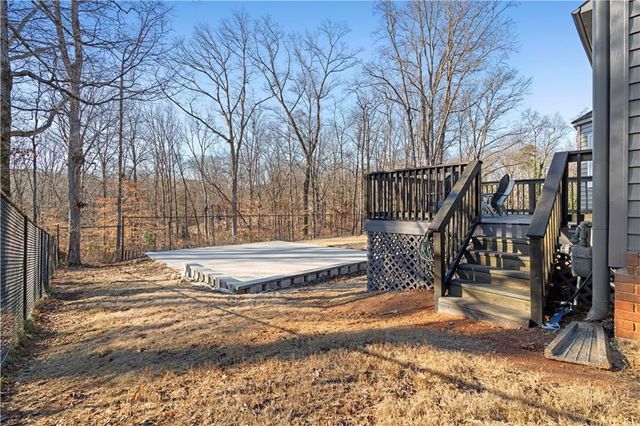 3950 W Cooper Lake SE Drive, Smyrna, GA 30082