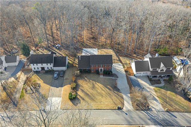 3950 W Cooper Lake SE Drive, Smyrna, GA 30082