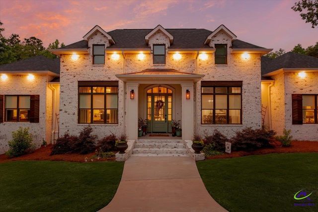 209 Carriage Run, Warner Robins, GA 31088