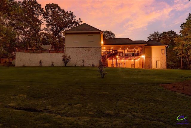 209 Carriage Run, Warner Robins, GA 31088