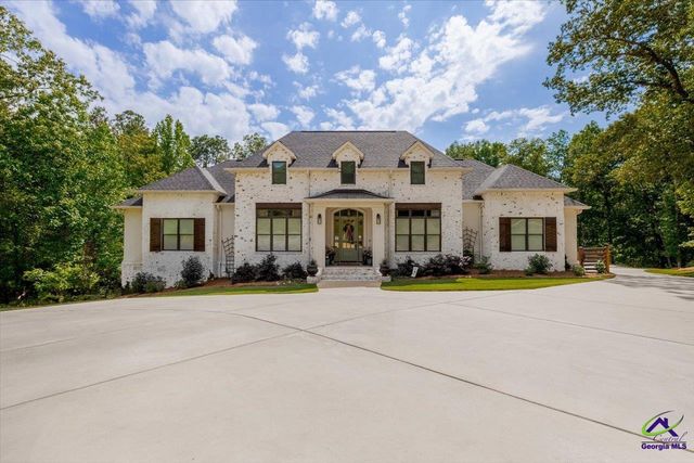 209 Carriage Run, Warner Robins, GA 31088