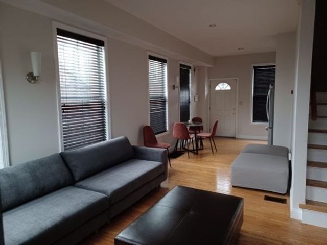 740 Broadway 740, Chelsea, MA 02150