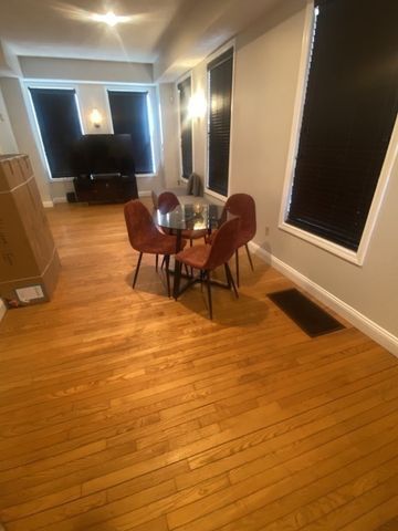 740 Broadway 740, Chelsea, MA 02150