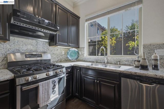 41548 Casabella Cmn, Fremont, CA 94539