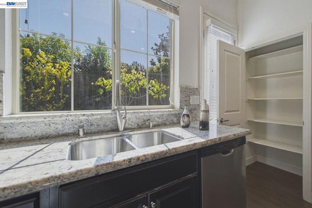 41548 Casabella Cmn, Fremont, CA 94539