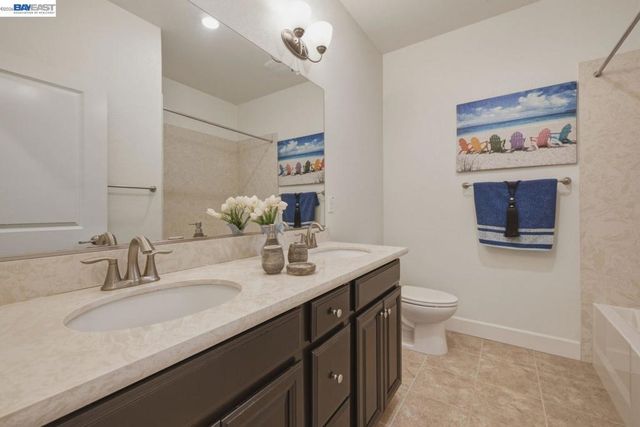 41548 Casabella Cmn, Fremont, CA 94539