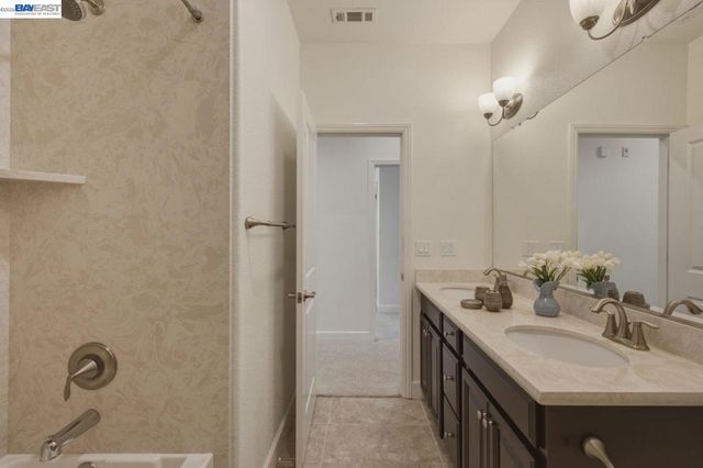 41548 Casabella Cmn, Fremont, CA 94539