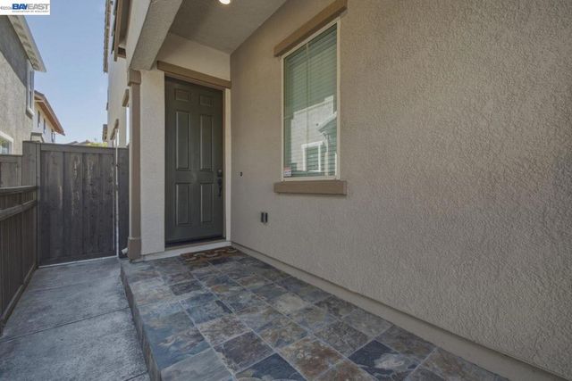 41548 Casabella Cmn, Fremont, CA 94539