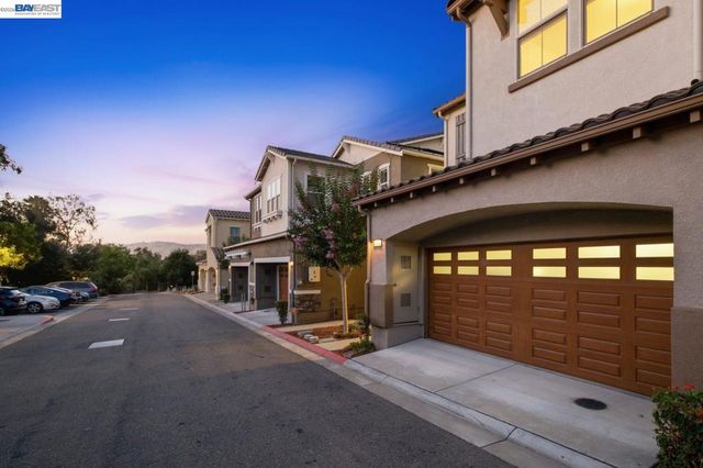 41548 Casabella Cmn, Fremont, CA 94539
