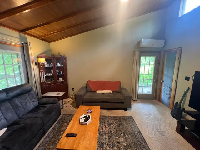 1227 Little Crooked Creek Road, Lawrenceburg, KY 40342