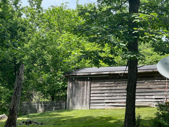 1227 Little Crooked Creek Road, Lawrenceburg, KY 40342