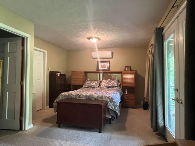 1227 Little Crooked Creek Road, Lawrenceburg, KY 40342