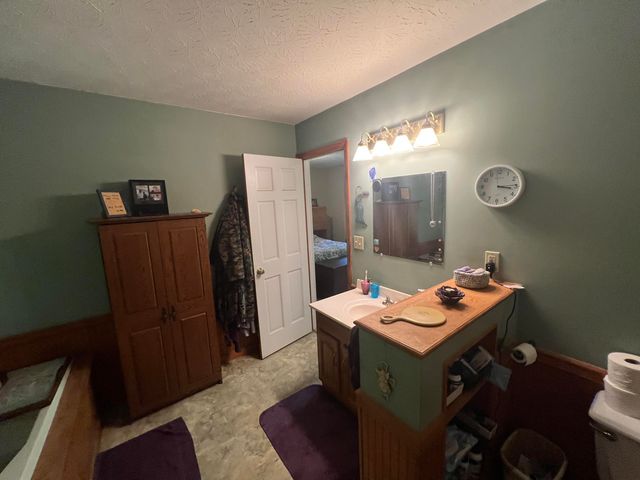 1227 Little Crooked Creek Road, Lawrenceburg, KY 40342