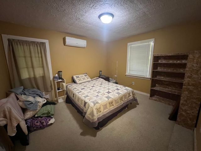 1227 Little Crooked Creek Road, Lawrenceburg, KY 40342