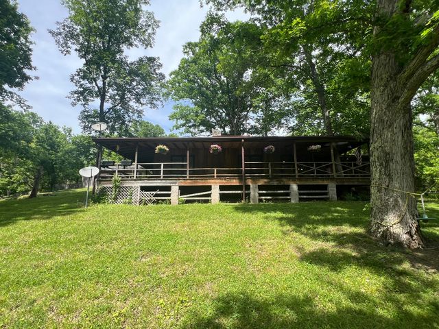 1227 Little Crooked Creek Road, Lawrenceburg, KY 40342