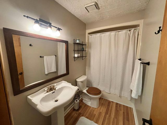 1227 Little Crooked Creek Road, Lawrenceburg, KY 40342