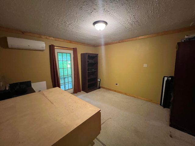 1227 Little Crooked Creek Road, Lawrenceburg, KY 40342