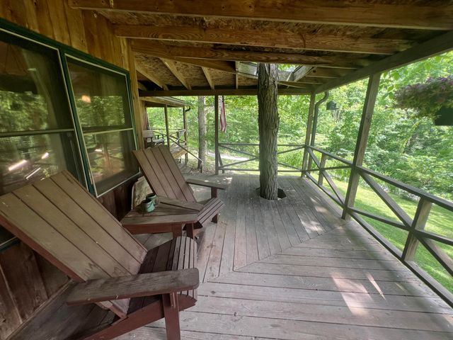 1227 Little Crooked Creek Road, Lawrenceburg, KY 40342